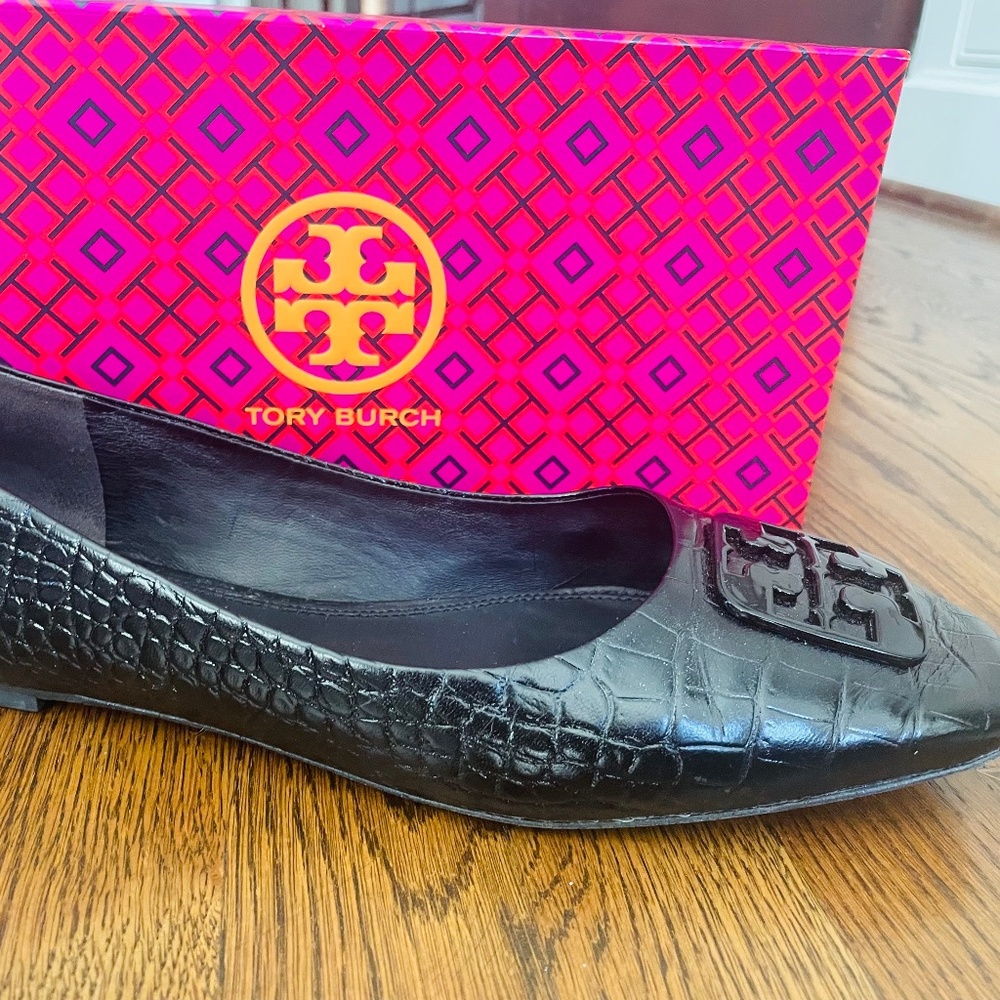 Tory Burch Black flats